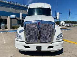 2020 Kenworth T680