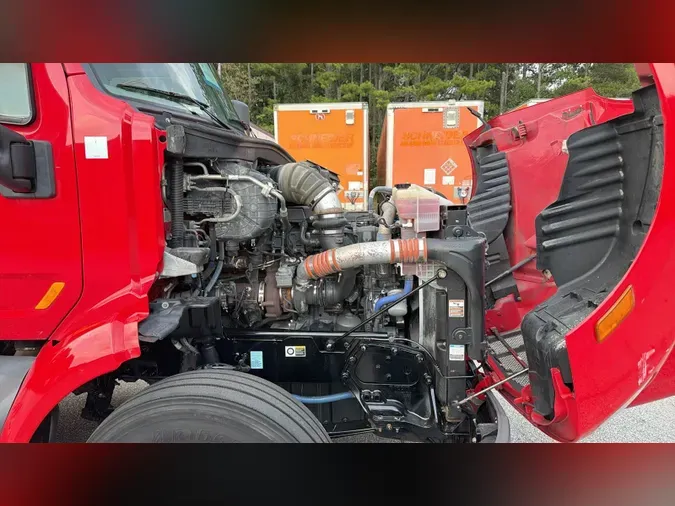 2021 Peterbilt 579