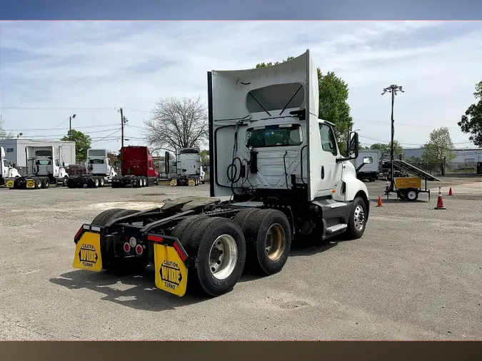 2021 INT LT625 6x4