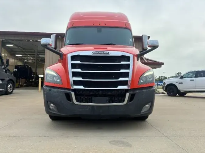 2020 Freightliner New Cascadia 12678d12cdf33f8377631535cbbe71eef0f