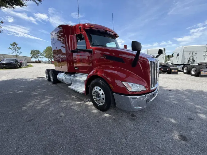2023 Peterbilt 57978d3cb7f64814d9954083a4e88a9a63e
