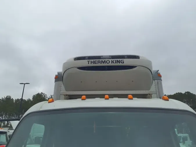 2022 FREIGHTLINER/MERCEDES M2 106
