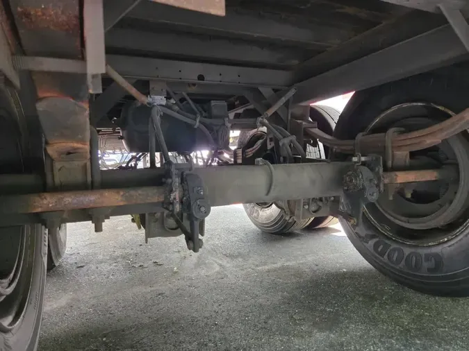 2015 UTILITY TRAILERS VS2DC 48/162/102