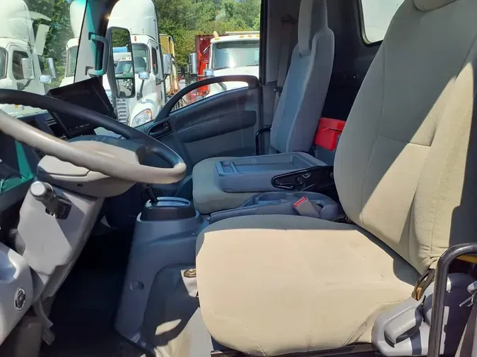 2020 ISUZU NPR