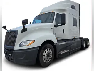 2020 International LT625