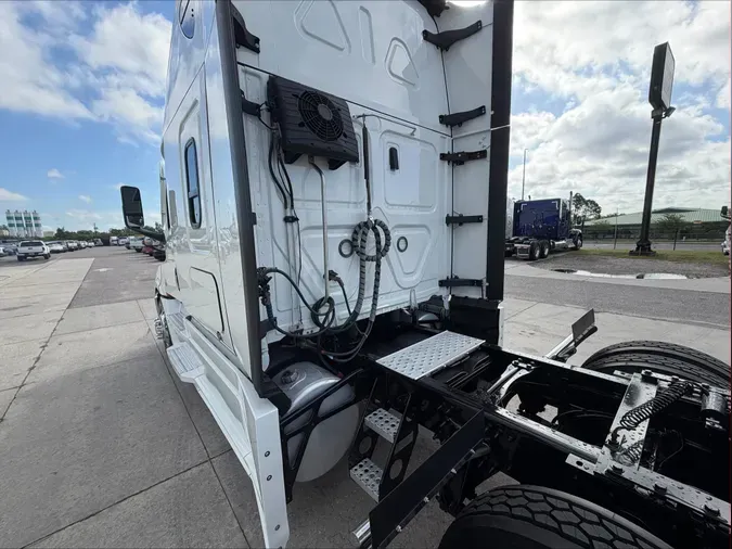 2022 Freightliner PT126SLP
