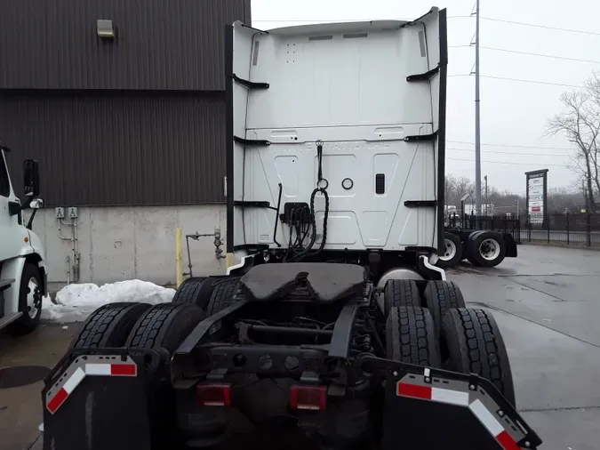 2020 NAVISTAR INTERNATIONAL LT625 SLPR CAB