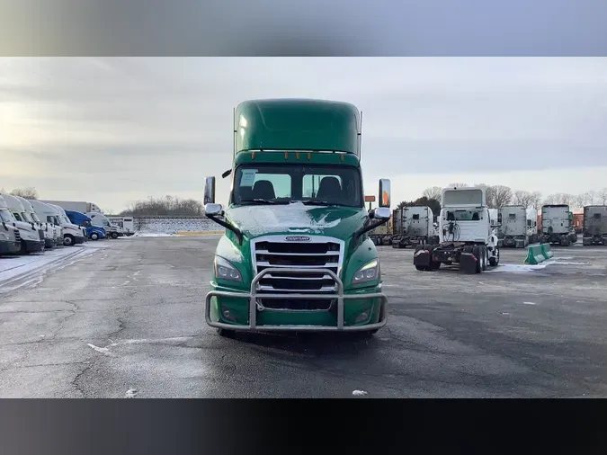 2020 Freightliner Cascadia 12678e9da9485951845a2acce3af549195e