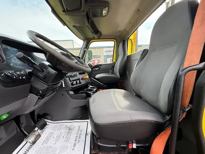 2018 INTERNATIONAL RH613