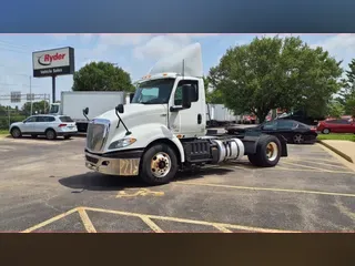 2019 NAVISTAR INTERNATIONAL RH613 DAYCAB S/A