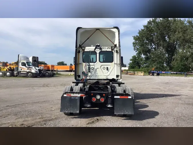 2020 Freightliner Cascadia 12678f20d145bdd85465e8c82a0de647add