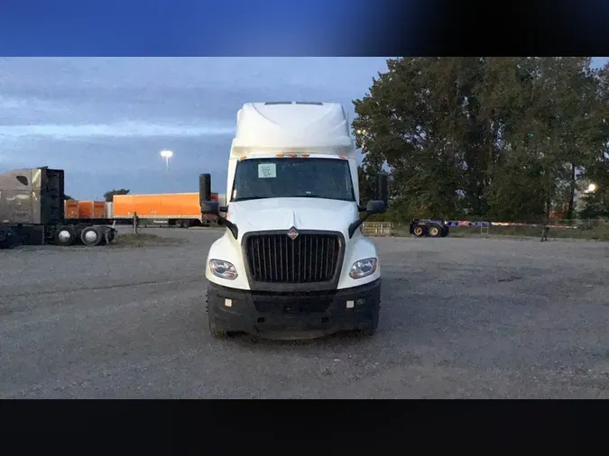 2022 International LT62578f2a6635d32bff00b46c02e49b536bb