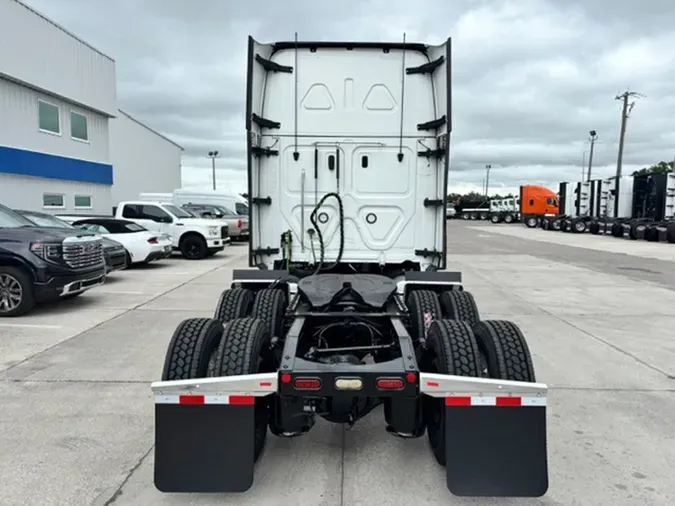 2022 Freightliner PT126SLP