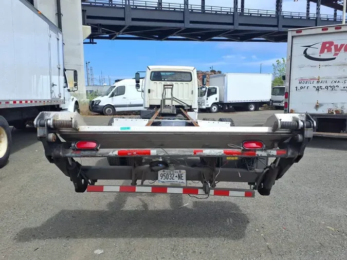 2020 FREIGHTLINER M2 106