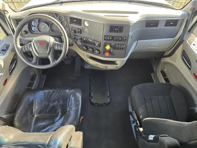 2020 Peterbilt 579