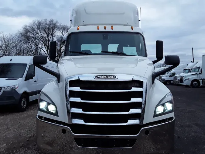 2019 FREIGHTLINER/MERCEDES NEW CASCADIA PX12664