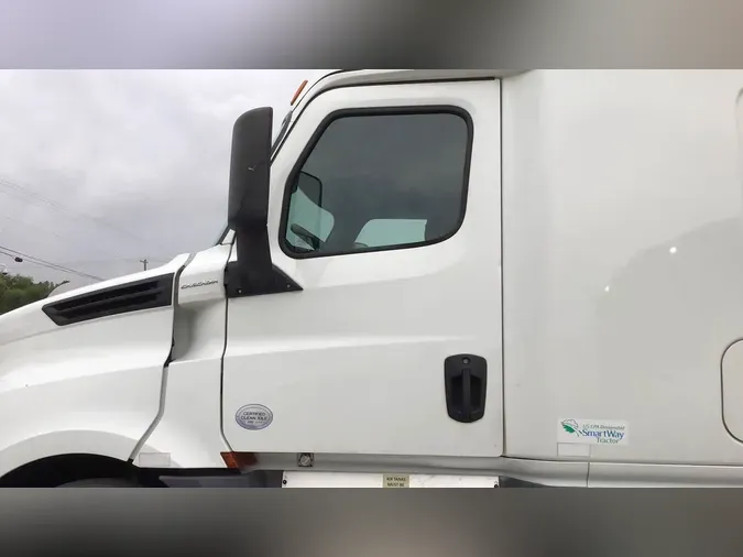 2020 Freightliner Cascadia