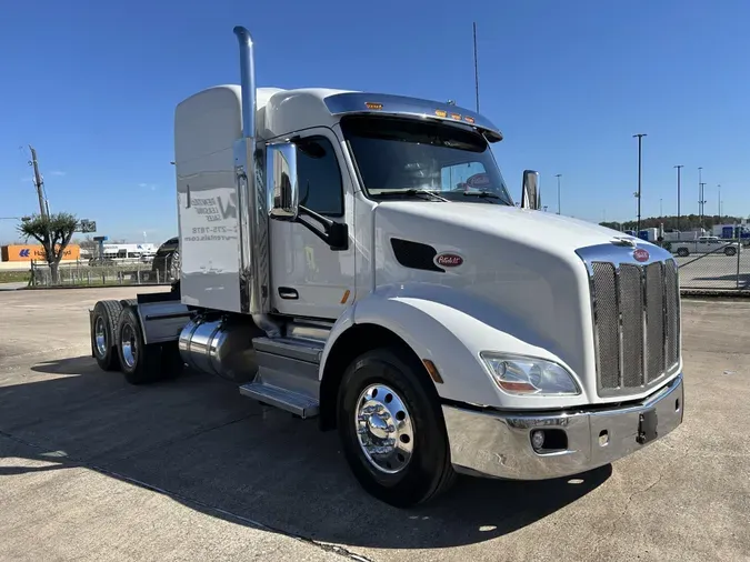 2020 Peterbilt 579