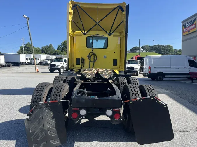 2023 Peterbilt 579