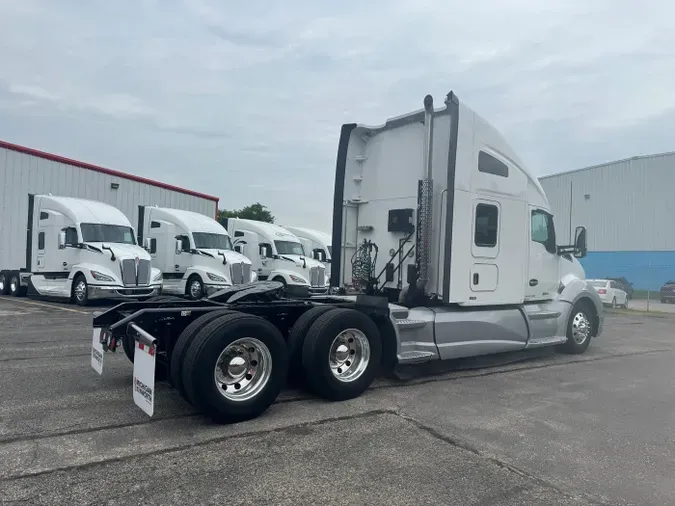 2022 Kenworth T680