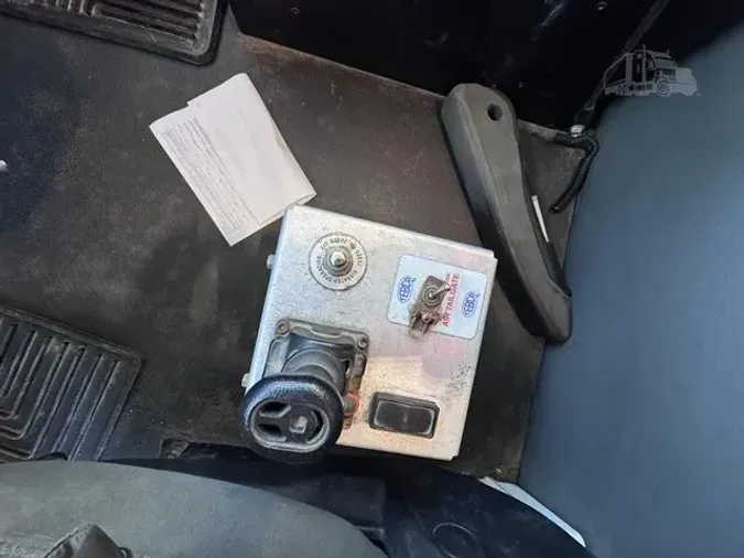 2016 KENWORTH T88079224b0f1b805a001eaa090651326b07