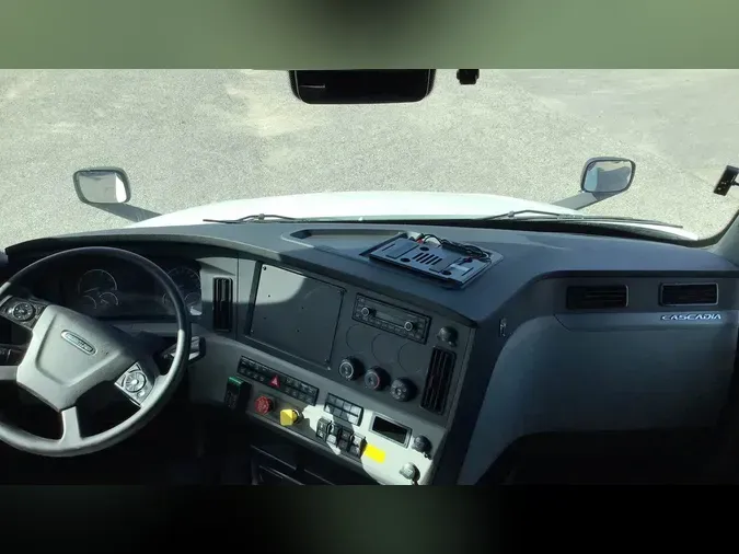 2021 Freightliner Cascadia