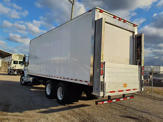 2018 FREIGHTLINER/MERCEDES M2 106