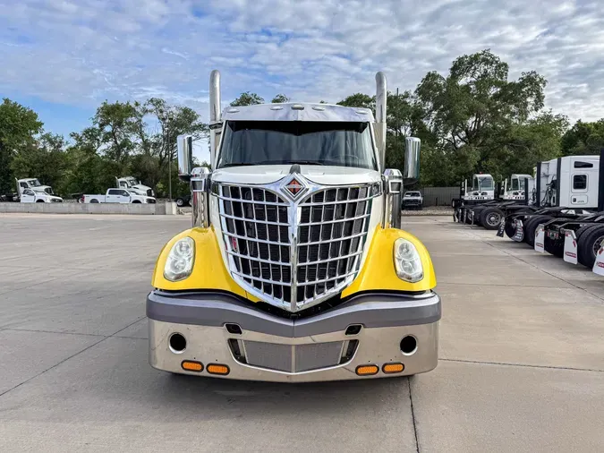 2019 INTERNATIONAL LoneStar