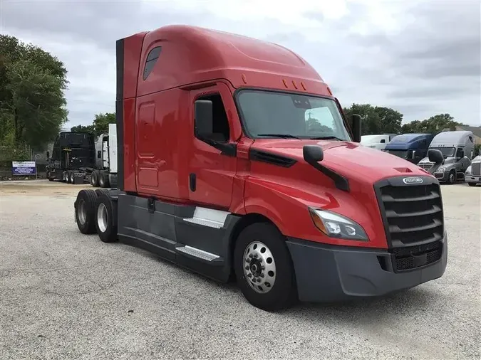 2021 FREIGHTLINER CASCADIA