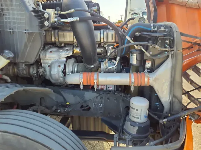 2019 FREIGHTLINER NEW CASCADIA PX12664
