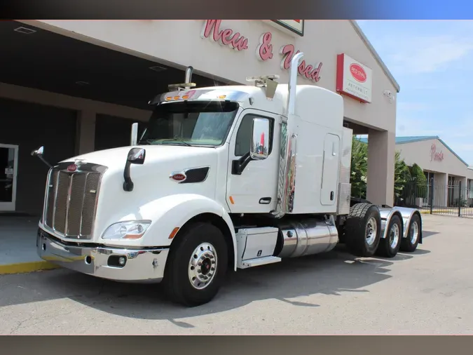 2017 Peterbilt 579