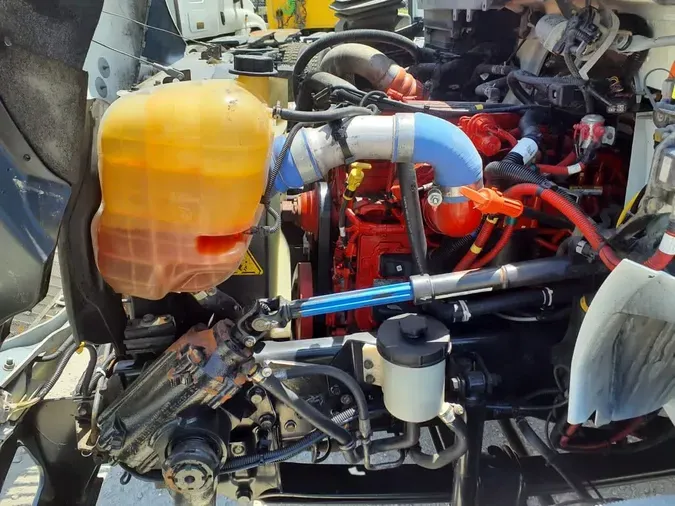 2020 NAVISTAR INTERNATIONAL MV607 (4X2)