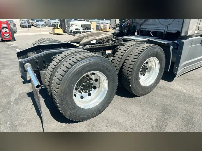 2023 Freightliner Cascadia