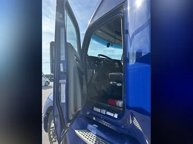 2021 KENWORTH T680