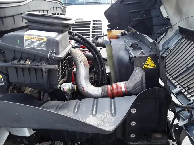 2020 NAVISTAR INTERNATIONAL MV607 (4X2)