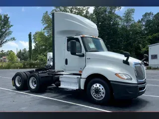 2020 INT LT625 6x4