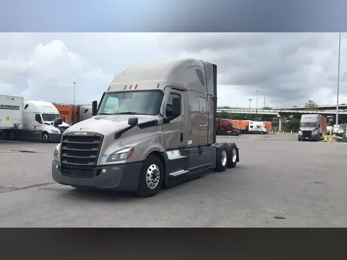 2023 Freightliner Cascadia 1267943e22c57b4fbf46afa16f66f6ae694