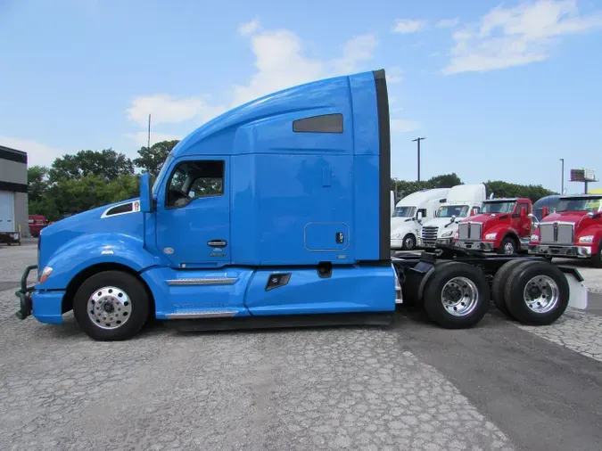 2022 Kenworth T680