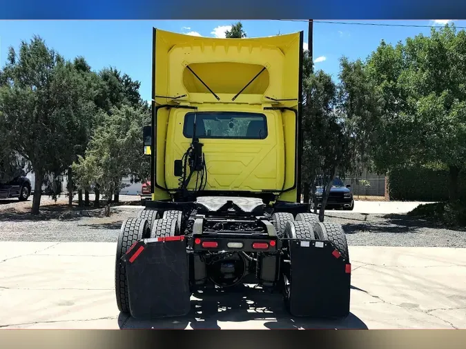 2023 INT LT625 6X4