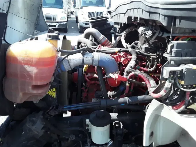 2018 NAVISTAR INTERNATIONAL 4300