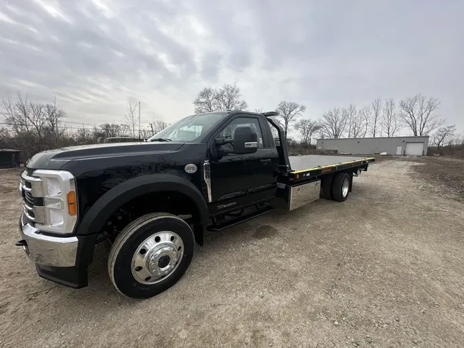 2023 Ford F550 XLT