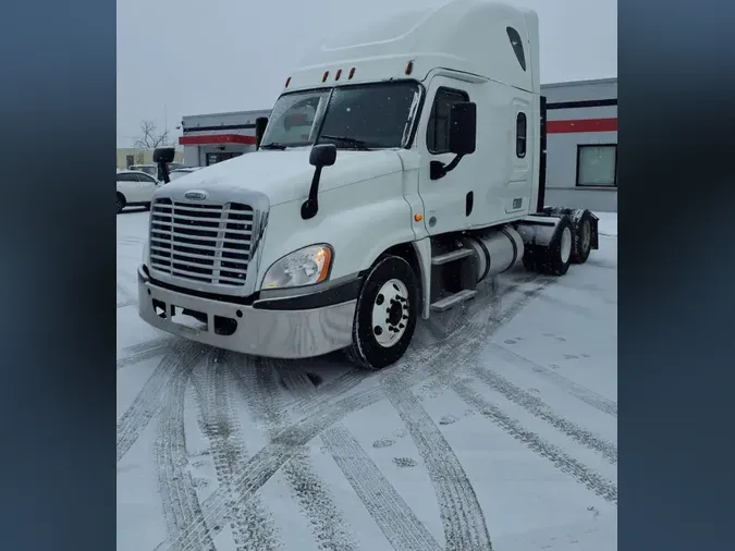 2019 FREIGHTLINER/MERCEDES CASCADIA 125794ab6b541406bb3d29f730066e03613