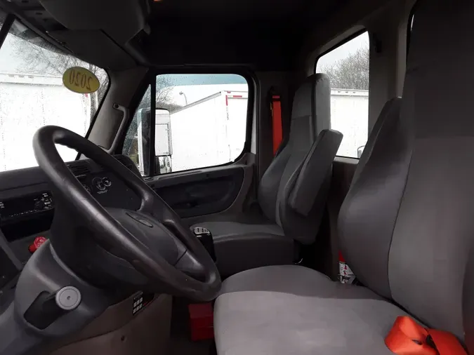 2020 FREIGHTLINER/MERCEDES CASCADIA 125