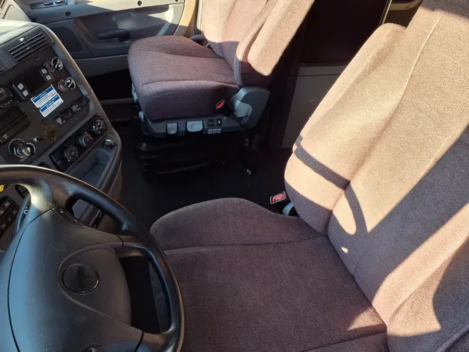 2020 FREIGHTLINER/MERCEDES CASCADIA 125