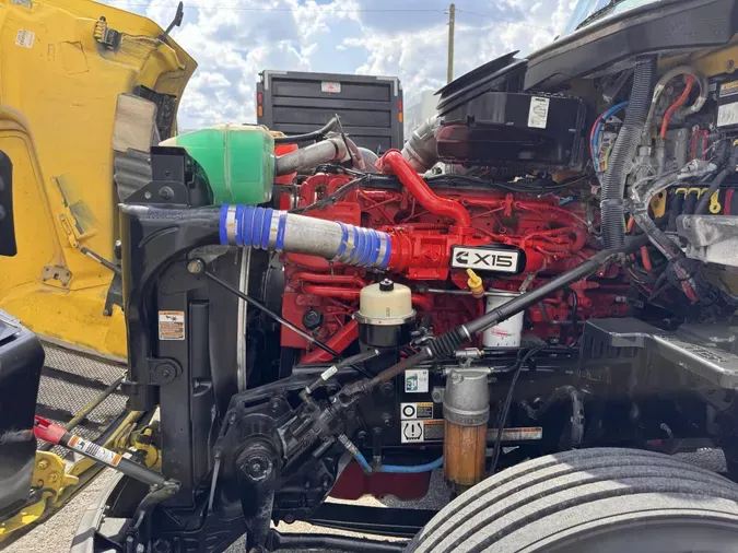 2021 Peterbilt 579