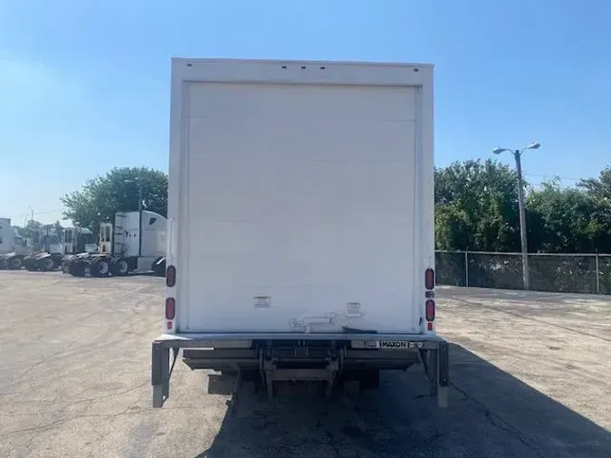 2022 Isuzu NRR