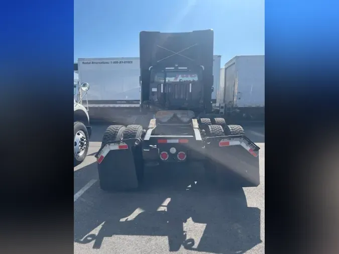 2020 FREIGHTLINER M2 112