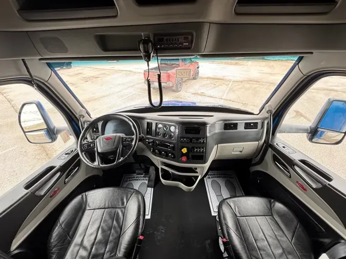 2023 PETERBILT 579