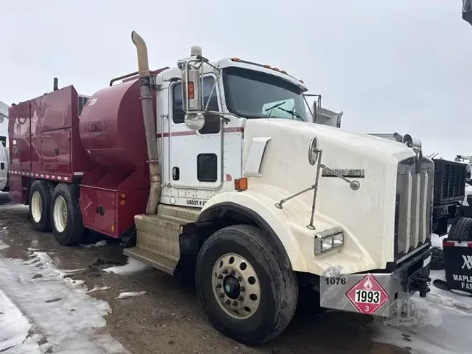 2012 KENWORTH T800