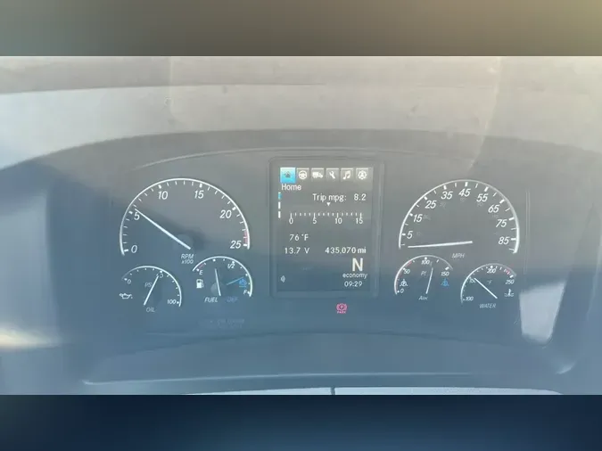 2022 Freightliner Cascadia